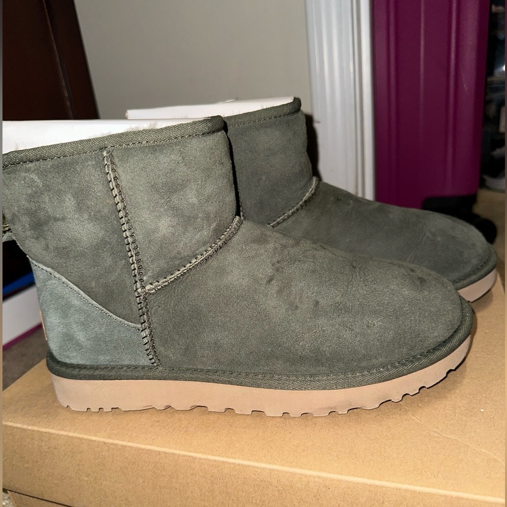 Women’s Classic Mini regenerate Ugg- Forest Night